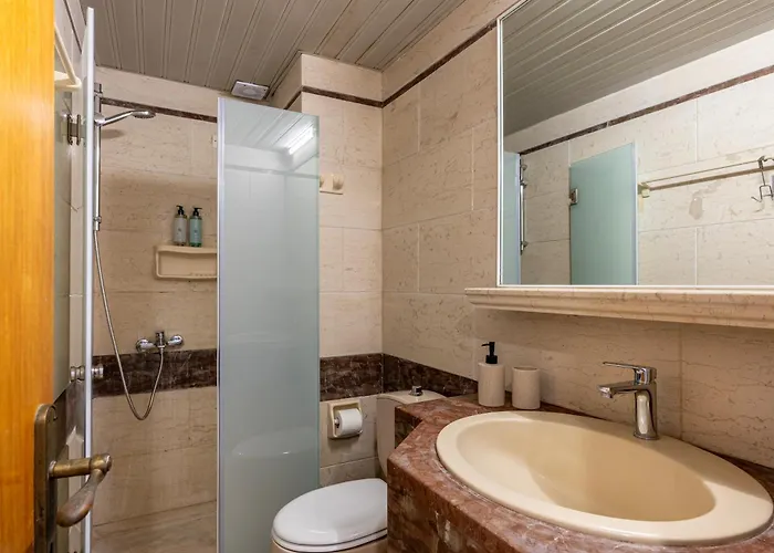 Appartement The - Avra