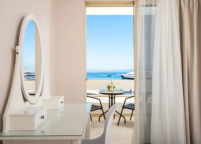 Apartment The - Avra *